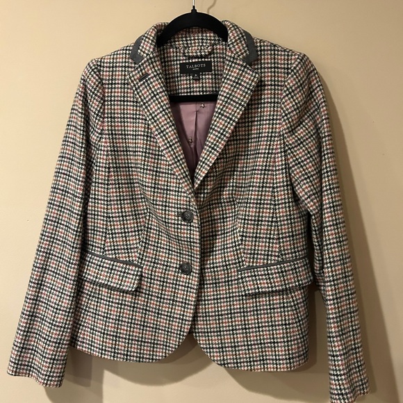Talbots Jackets & Blazers - Talbots Houndstooth Blazer in Black, Cream & Pink
